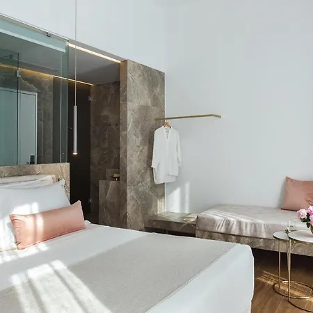 Mirabile Luxury Hotell 3*