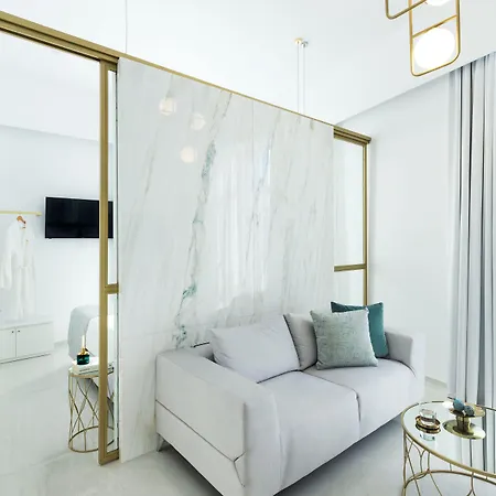 Hotell Mirabile Luxury 3*