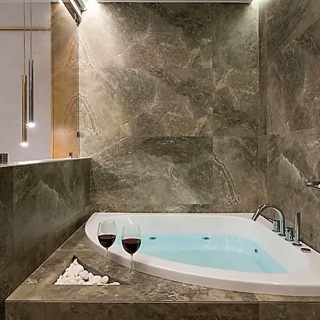 Mirabile Luxury Hotel 3*