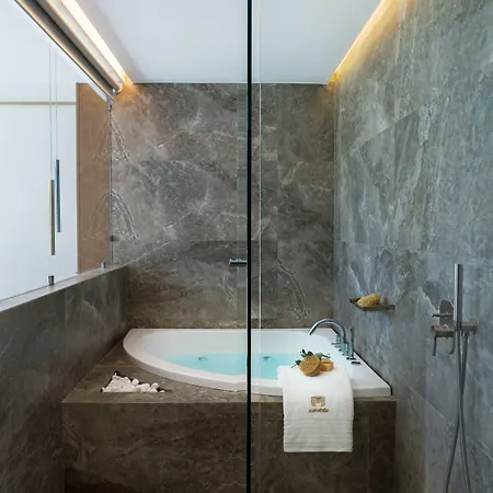 Mirabile Luxury Hotel